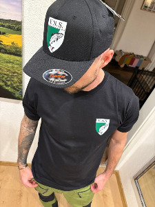 Vereins-Shirt & Cap